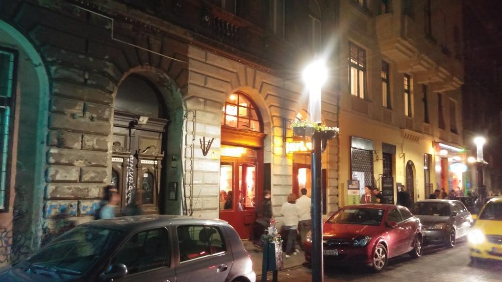 Sleepover City Center Apartment Budapest Phòng bức ảnh